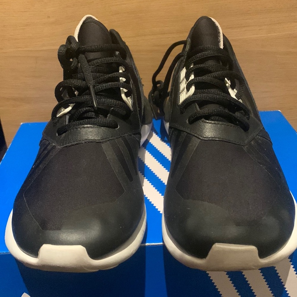 tubular adidas